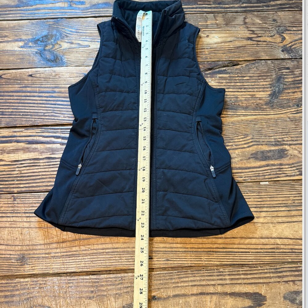 Lululemon Another Mile Vest Womens Size 6 Black Puffer Running Reflective - Picture 6 of 9
